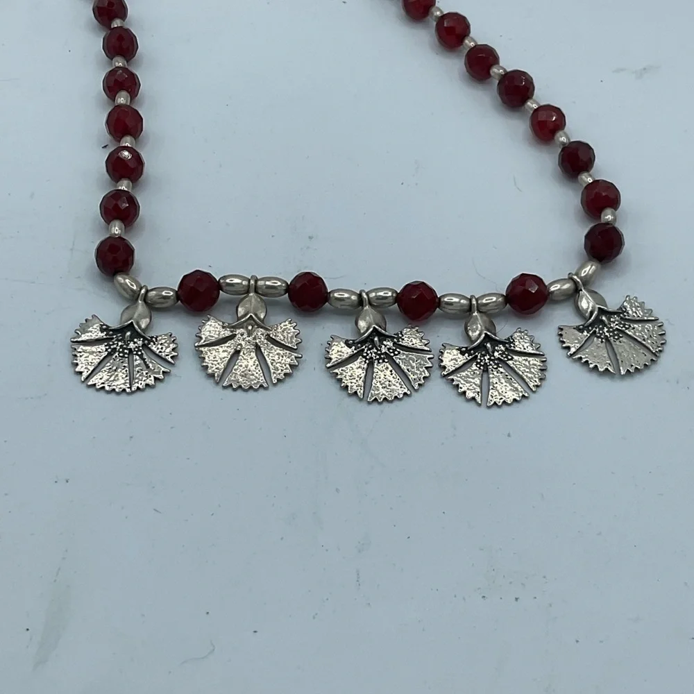 “VINTAGE GINGKO LEAF NECKLACE” Silver with Brown Faceted “Jet”  Beads. - Picture 13 of 15